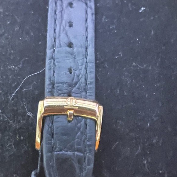 COPY - Baume Mercier Classima Ladies 18K Yellow Gold Quartz Watch MV045089 - Picture 10 of 11